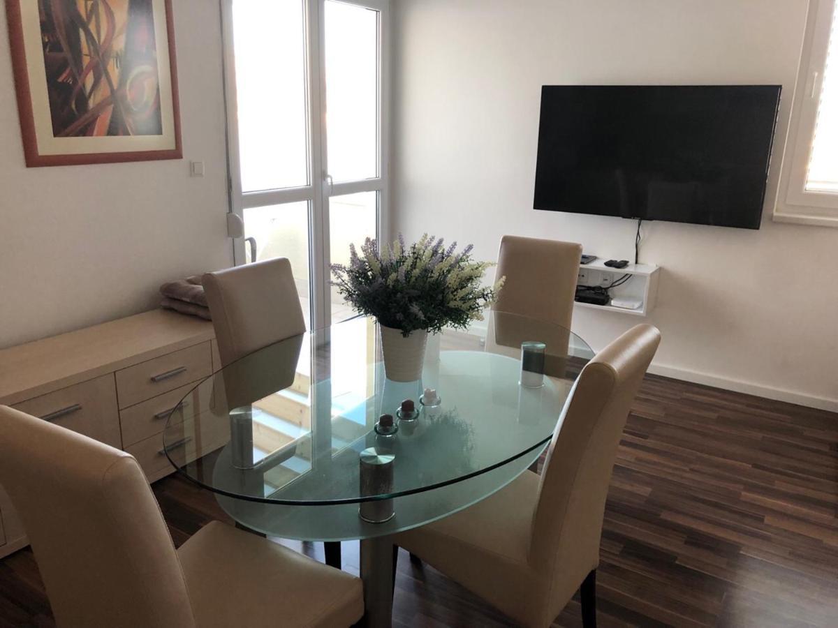 Apartma Pag Blue Ocean 2 With Sea View Apartma